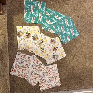 Vintage Christmas wrapping paper.  3 sheets of each pattern. Each 20” x 30”.